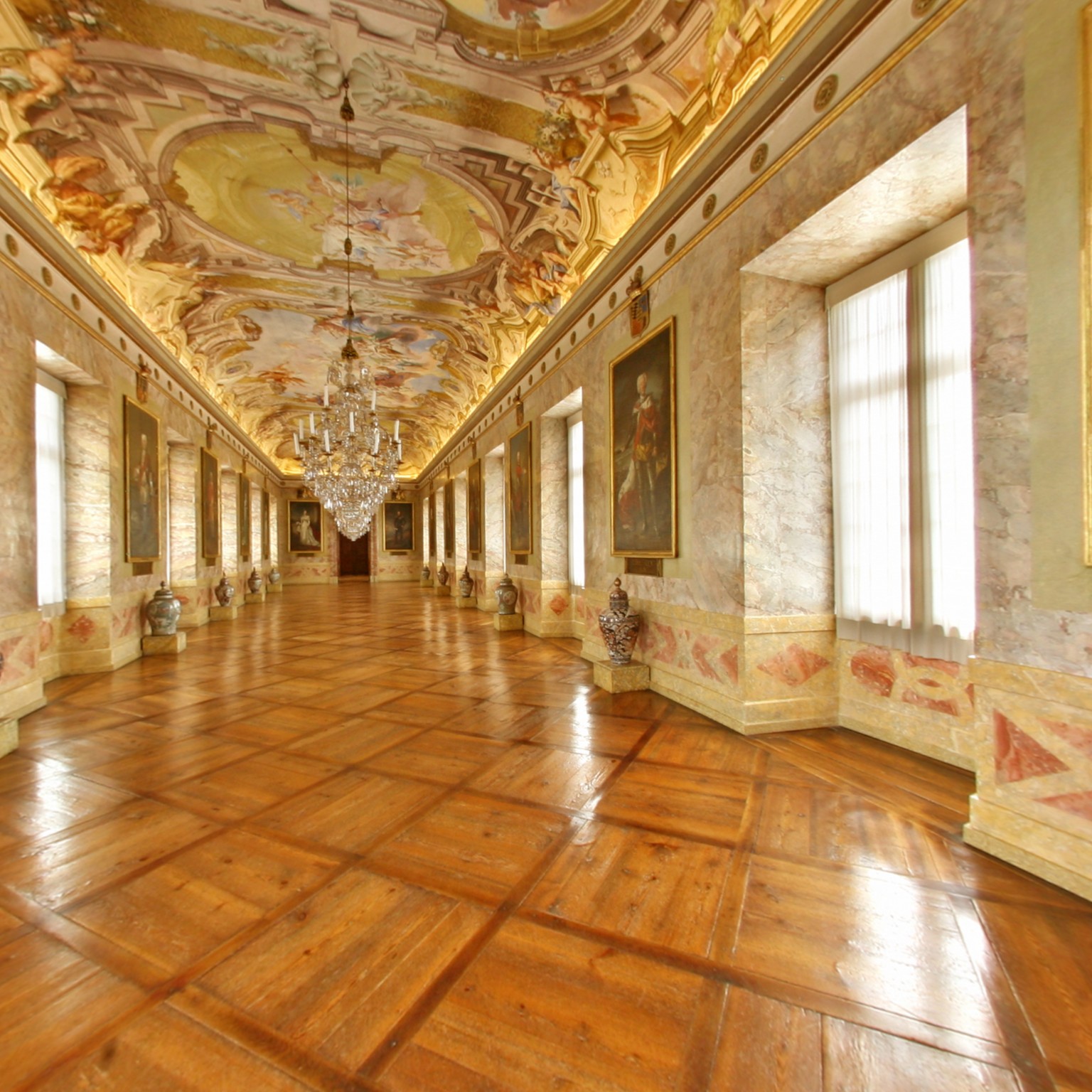 Schloss Ludwigsburg. Eines der prachtvollsten Barockschlösser Europas